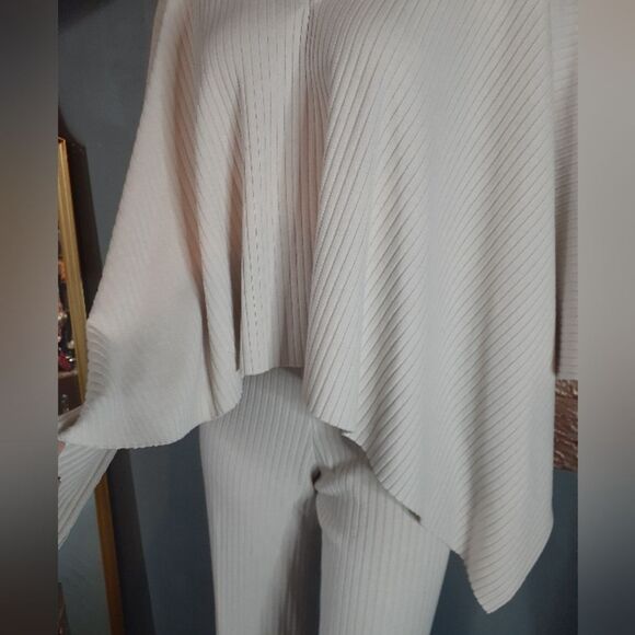 Zara Cotton Co- Ord Set - Picture 13 of 16